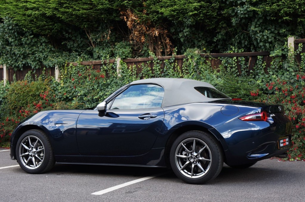 MAZDA MX-5
