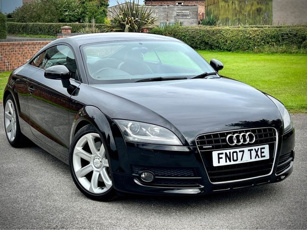 AUDI TT