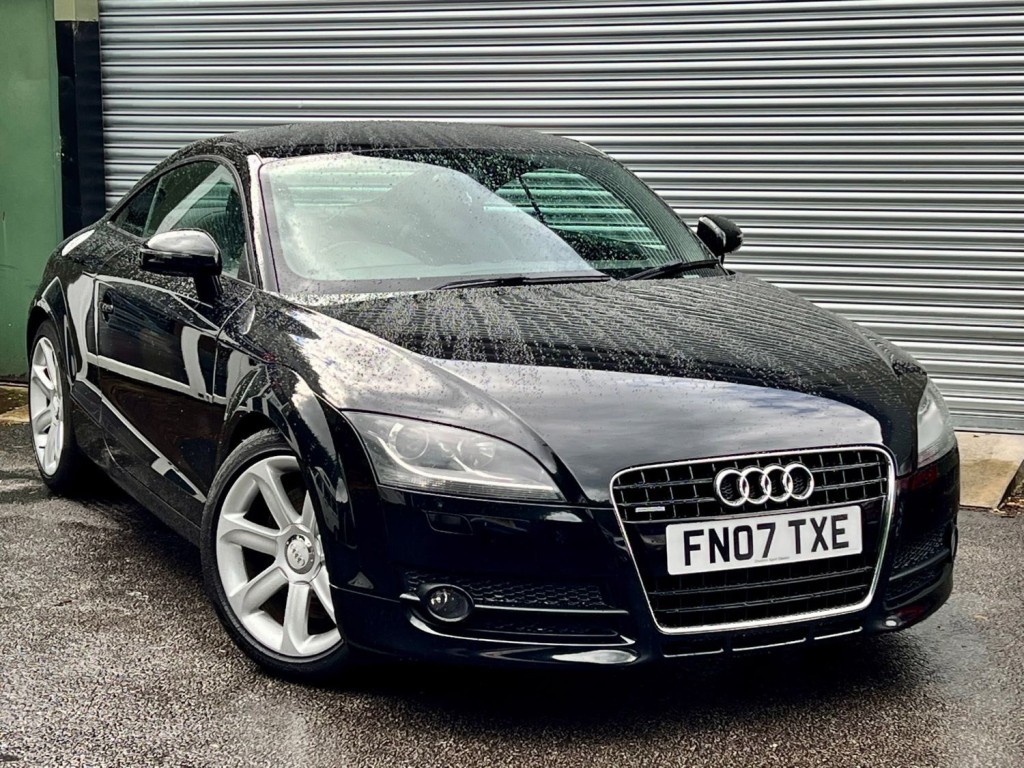 AUDI TT