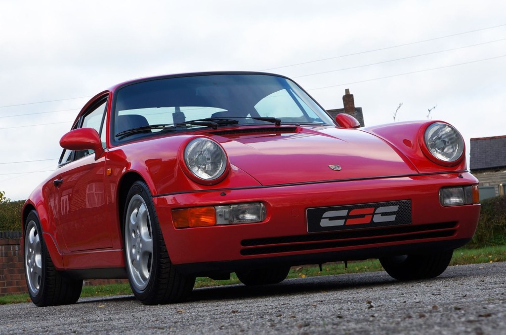 PORSCHE 911