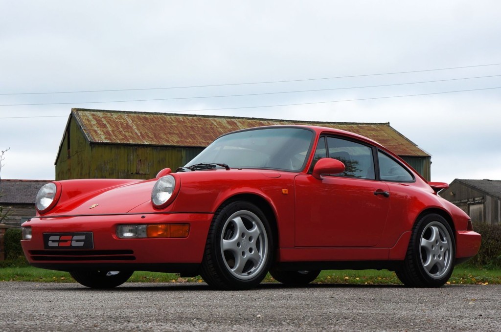 PORSCHE 911