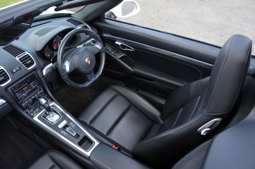 PORSCHE BOXSTER