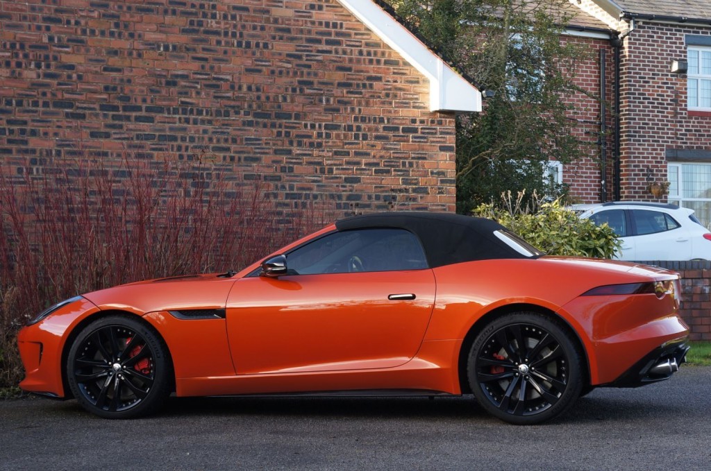 JAGUAR F-TYPE