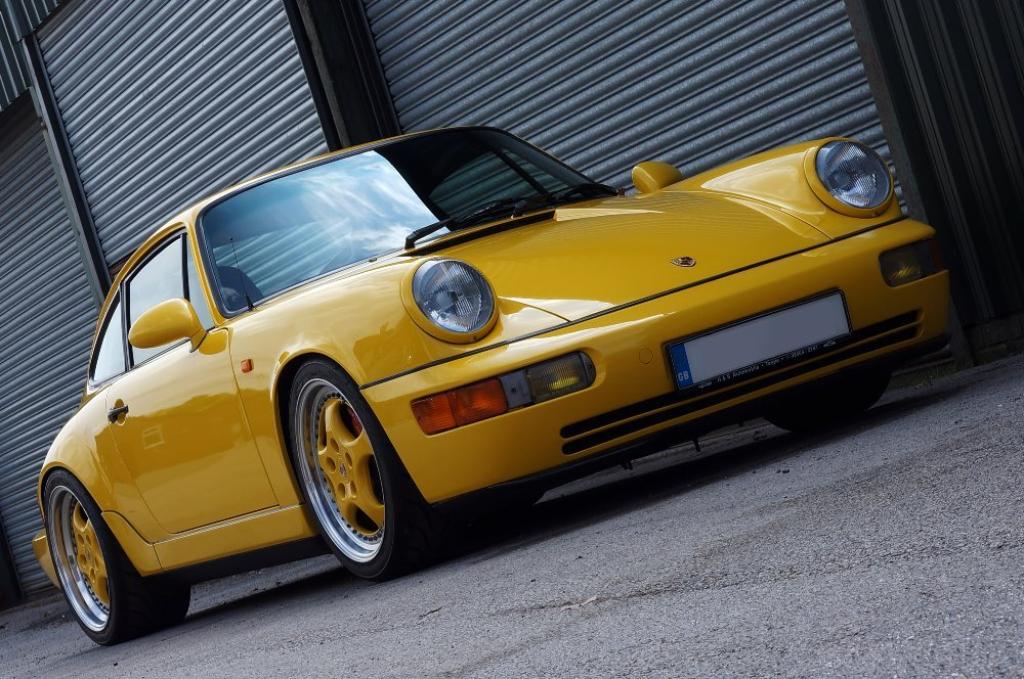 PORSCHE 911 CLASSIC