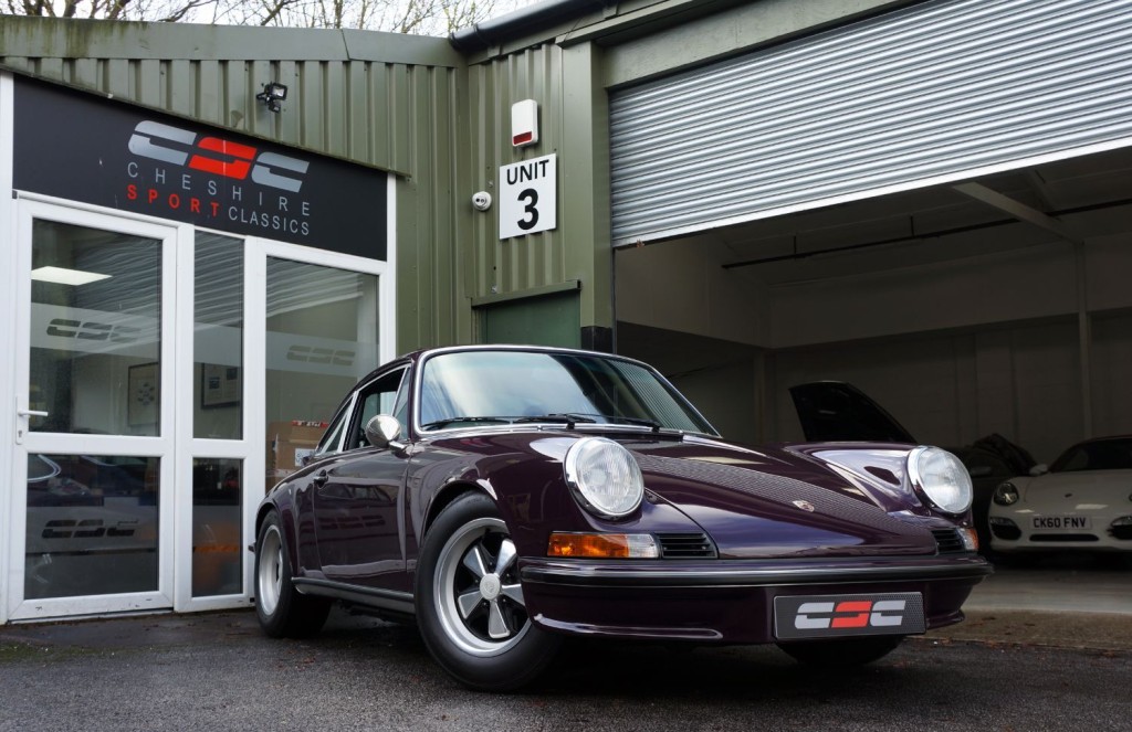 PORSCHE 911 CLASSIC