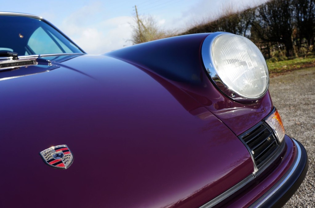 PORSCHE 911 CLASSIC