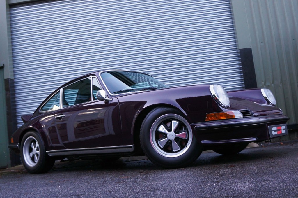 PORSCHE 911 CLASSIC