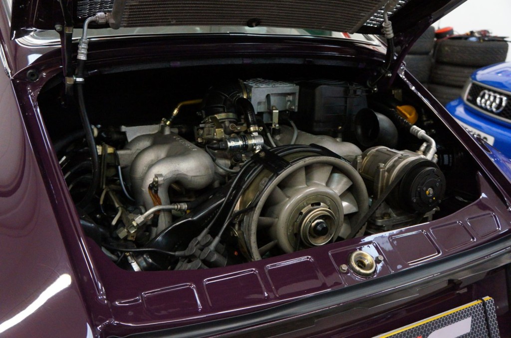 PORSCHE 911 CLASSIC