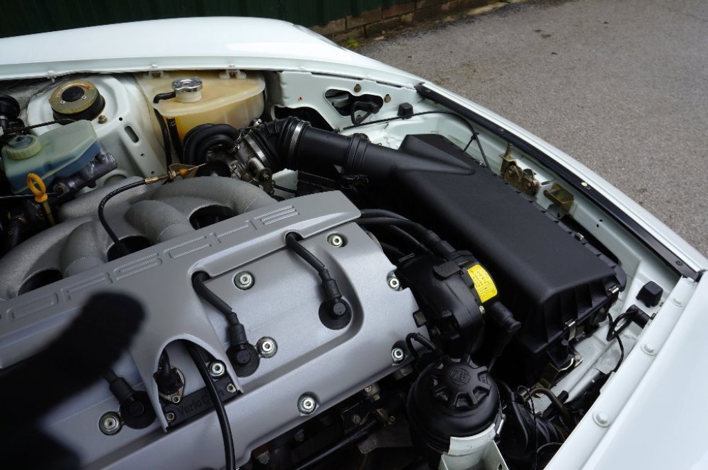 PORSCHE 968