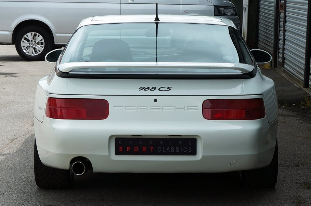 PORSCHE 968