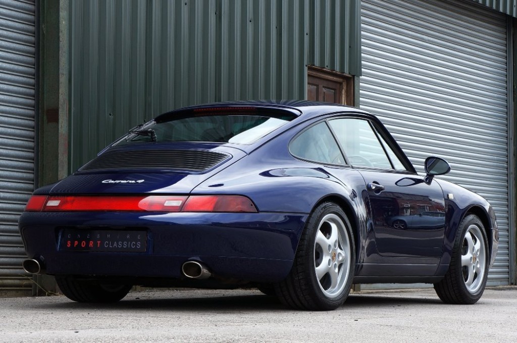 PORSCHE 911 CLASSIC