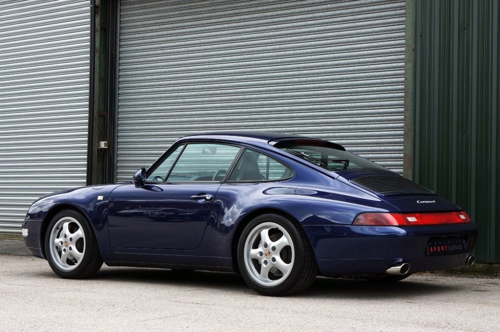 PORSCHE 911 CLASSIC