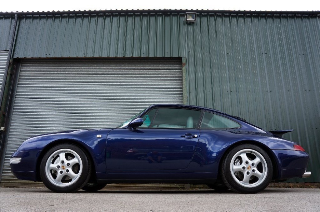 PORSCHE 911 CLASSIC