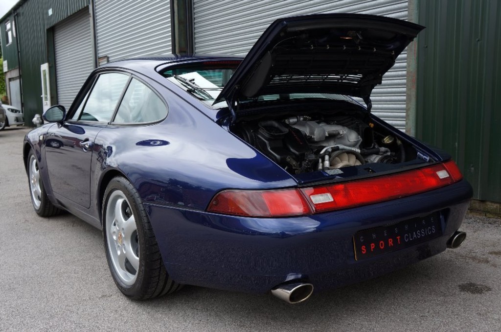 PORSCHE 911 CLASSIC