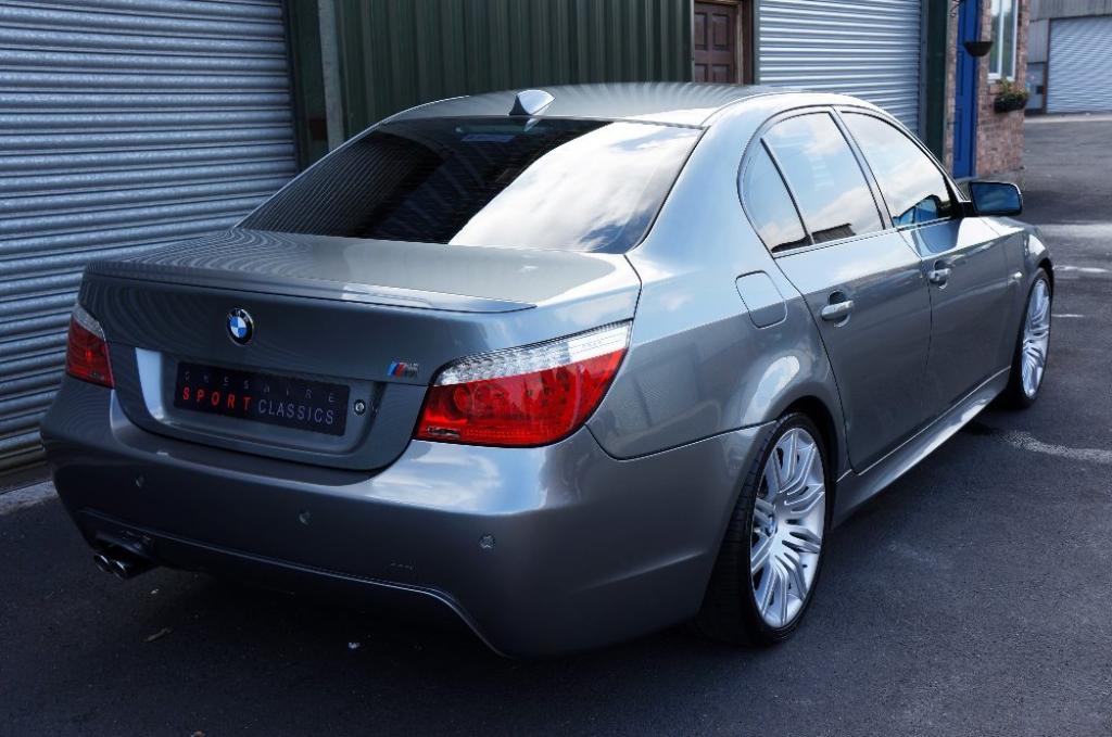 BMW 5 SERIES