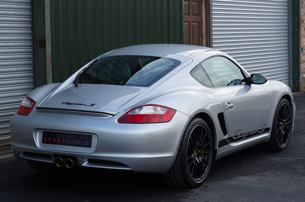 PORSCHE CAYMAN