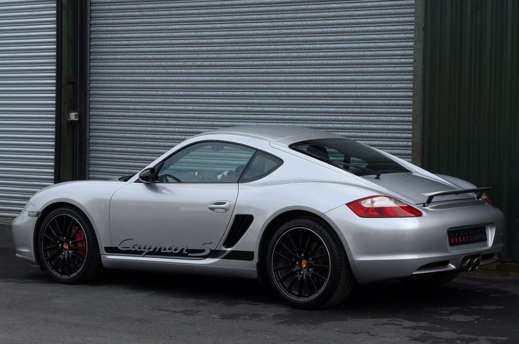 PORSCHE CAYMAN