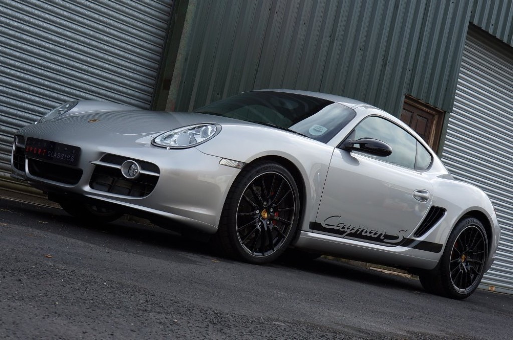 PORSCHE CAYMAN