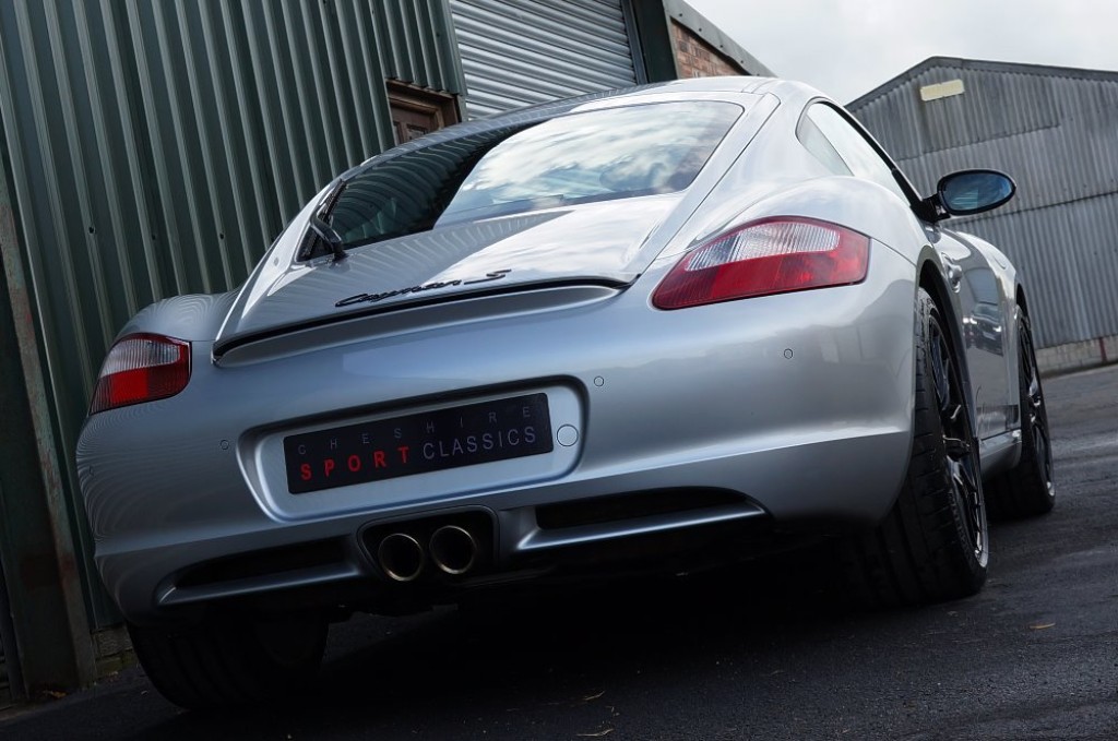 PORSCHE CAYMAN