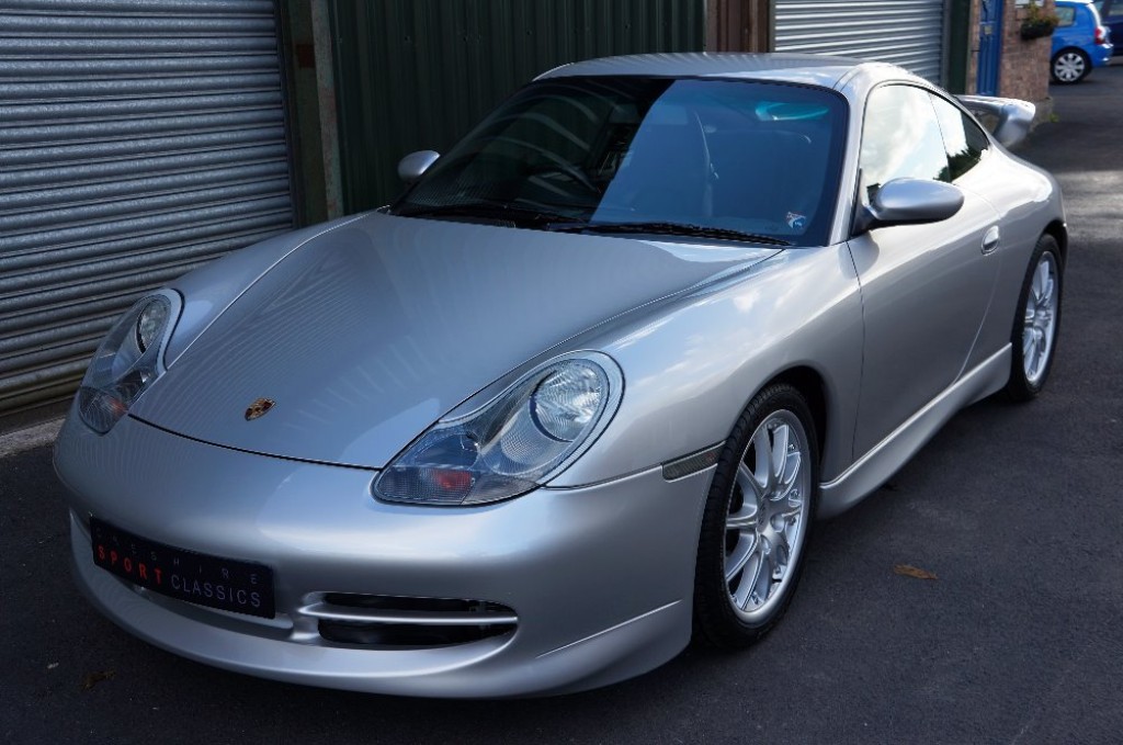 PORSCHE 911 MK 996