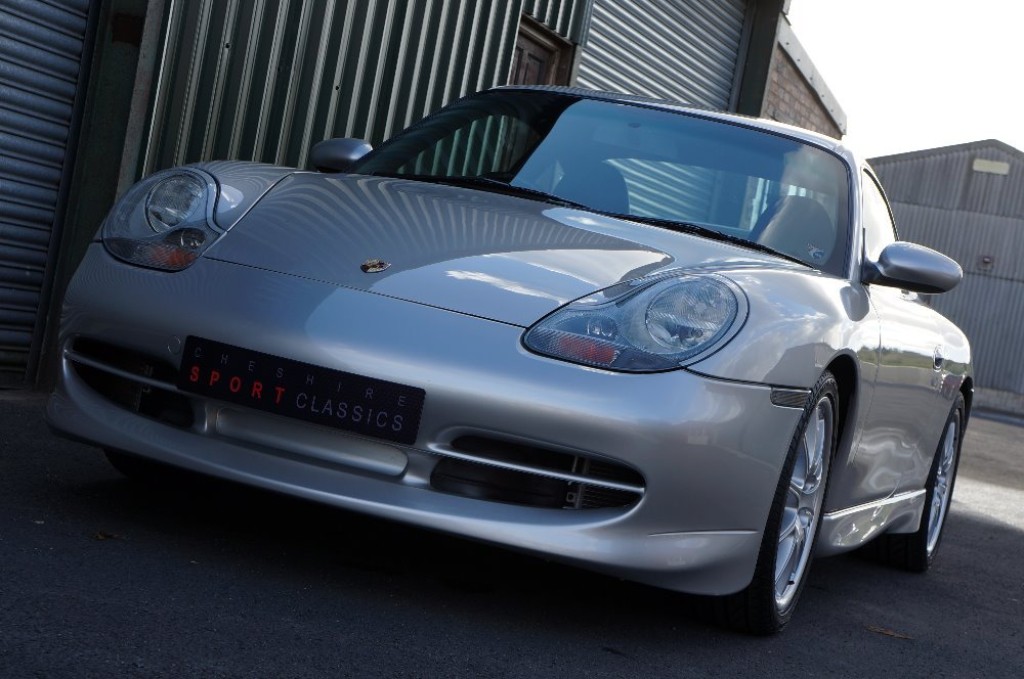 PORSCHE 911 MK 996