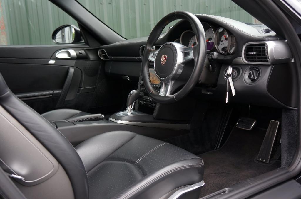 PORSCHE 911 MK 997