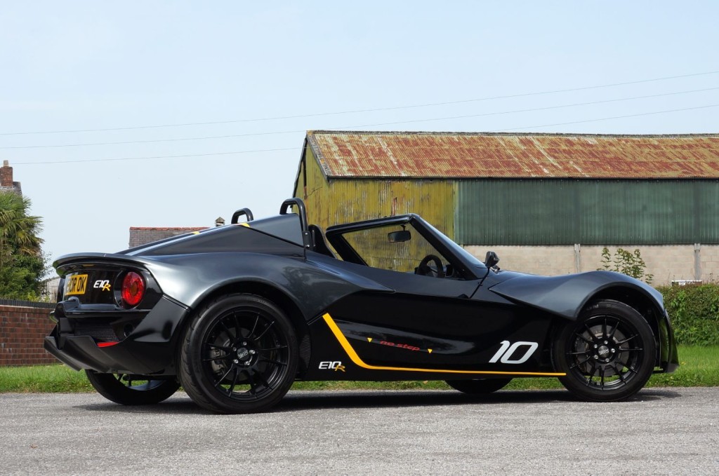 ZENOS E10