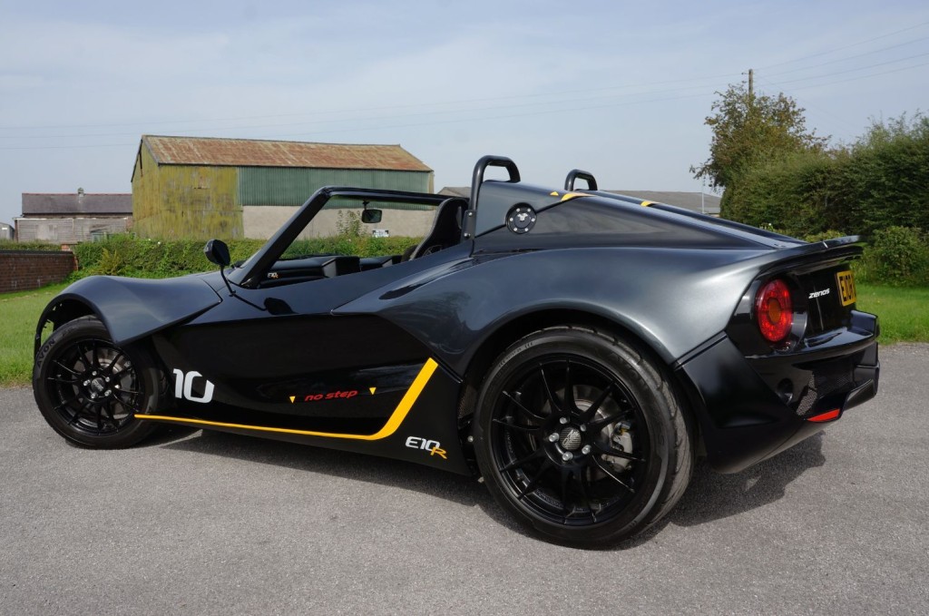 ZENOS E10