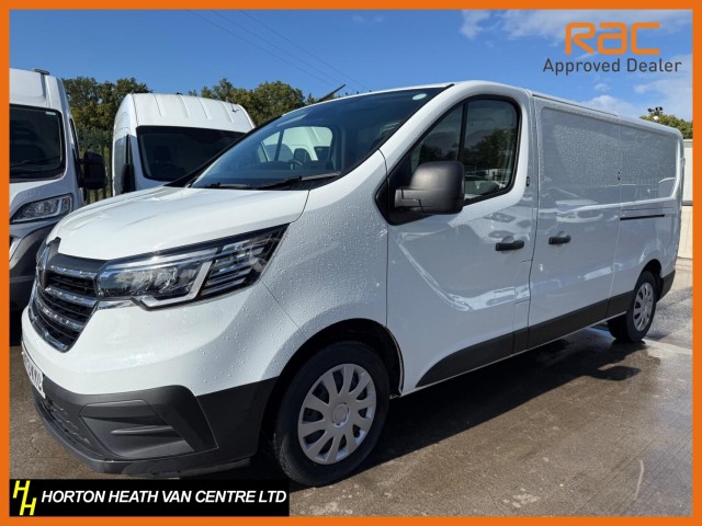 RENAULT TRAFIC 2.0DCI 110BHP RED EDITION-AC-SAT NAV-CRUISE-REV CAM-DEADLOCKS-HUGE SPEC (2023/73)