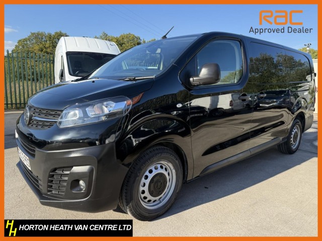 VAUXHALL VIVARO L2 DIESEL 3100 2.0 145PS DYNAMIC FACTORY 6 SEAT CREW VAN-HUGE SPEC-STUNNING (2022/72)