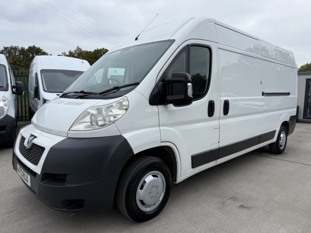 PEUGEOT BOXER 2.2HDi 335 LWB L3H2 MED ROOF*NO VAT*EPACK-BLUETH-DEADLOCKS (2013/13)