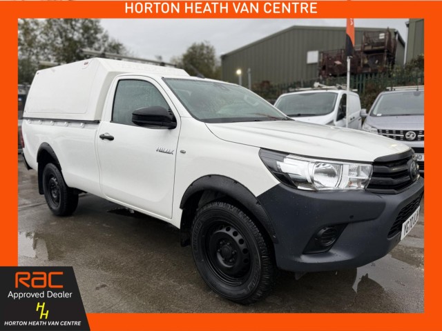 TOYOTA HILUX 2.4 D-4D ACTIVE *SINGLE* CAB-LEATHER-AC-PARK SENS-TRUCKMAN TOP-GREAT SPEC (2020/70)
