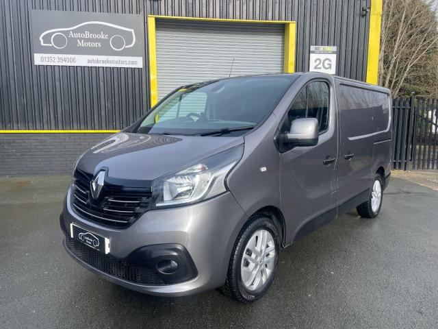 RENAULT TRAFIC 1.6 SL27 dCi 120 Sport Nav Euro 6