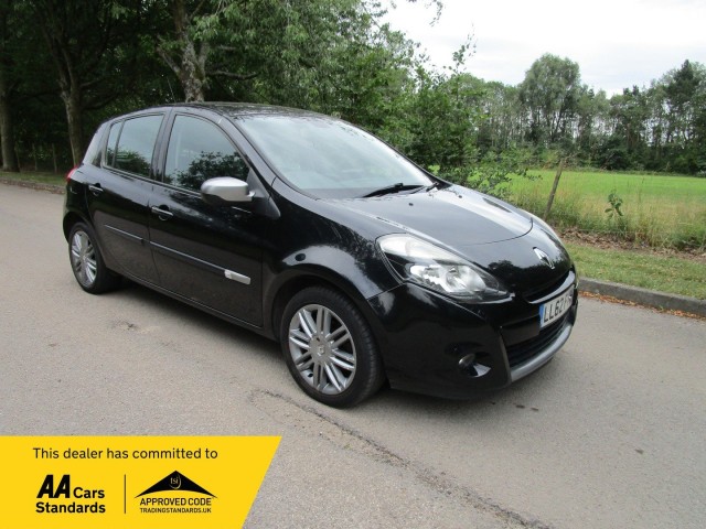 RENAULT CLIO 1.5 dCi Dynamique TomTom LADY OWNED 13 YRS, F.S.H