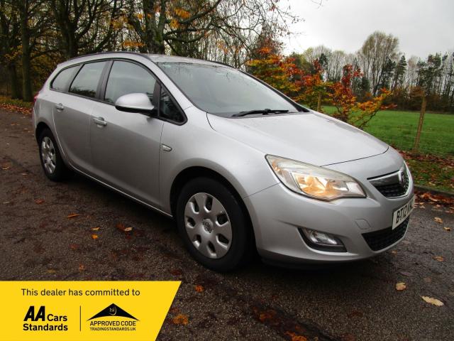 VAUXHALL ASTRA 1.7 CDTi ecoFLEX Exclusiv