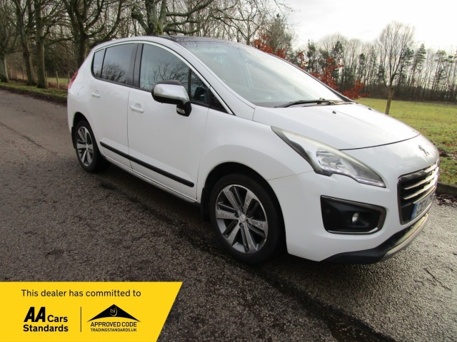 PEUGEOT 3008 1.6 HDi Allure - White, Black Half leather, SAT NAV, Pan Roof, Great History Inc Recent Clutch