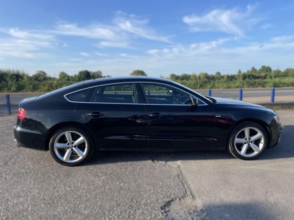 View AUDI A5 2.0 TFSI S line