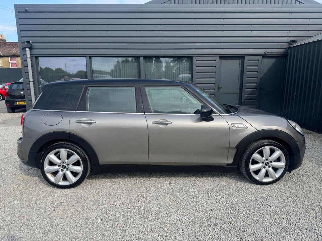 View MINI CLUBMAN 2.0 Clubman Cooper SD