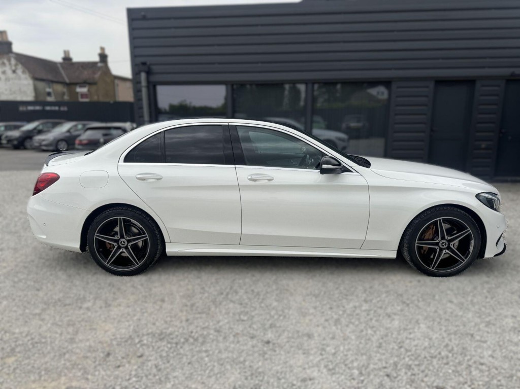 View MERCEDES-BENZ C CLASS 2.1 C300h BlueTEC AMG Line