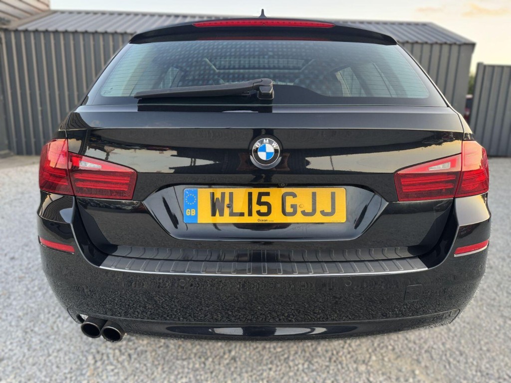 View BMW 5 SERIES 2.0 520d Luxury Touring