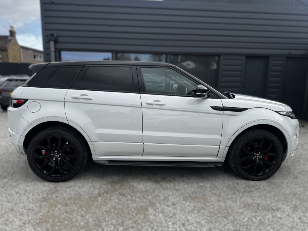 View LAND ROVER RANGE ROVER EVOQUE 2.2 SD4 Dynamic
