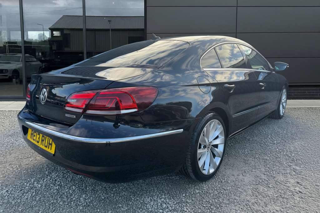 View VOLKSWAGEN CC 2.0 TDI BlueMotion Tech GT