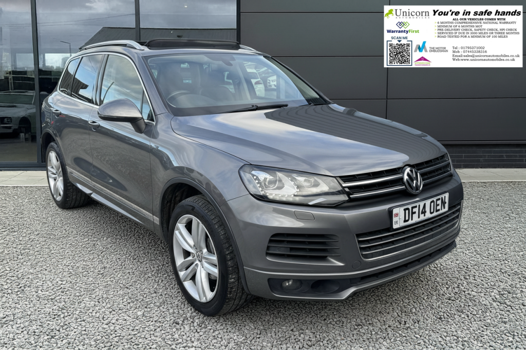 View VOLKSWAGEN TOUAREG 3.0 TDI V6 BlueMotion Tech R-Line