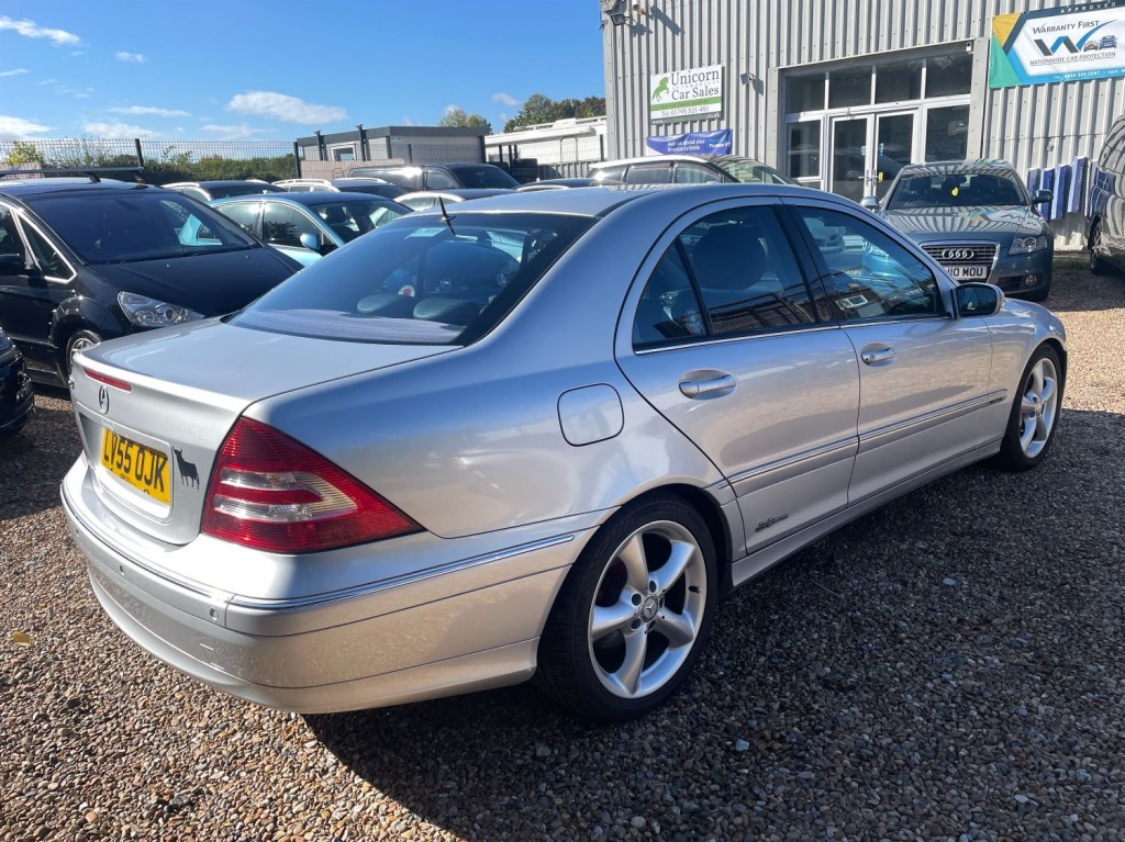 View MERCEDES-BENZ C CLASS C320 CDI AVANTGARDE SE