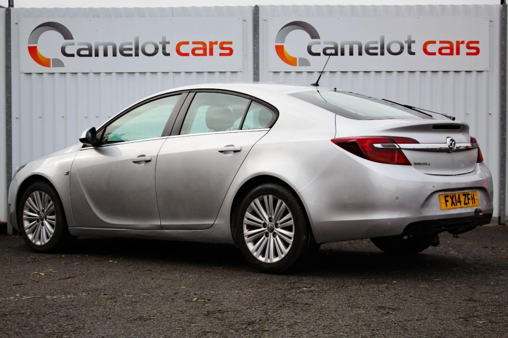 VAUXHALL INSIGNIA