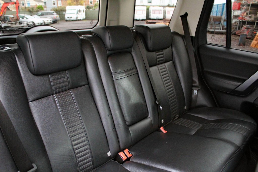 LAND ROVER FREELANDER 2