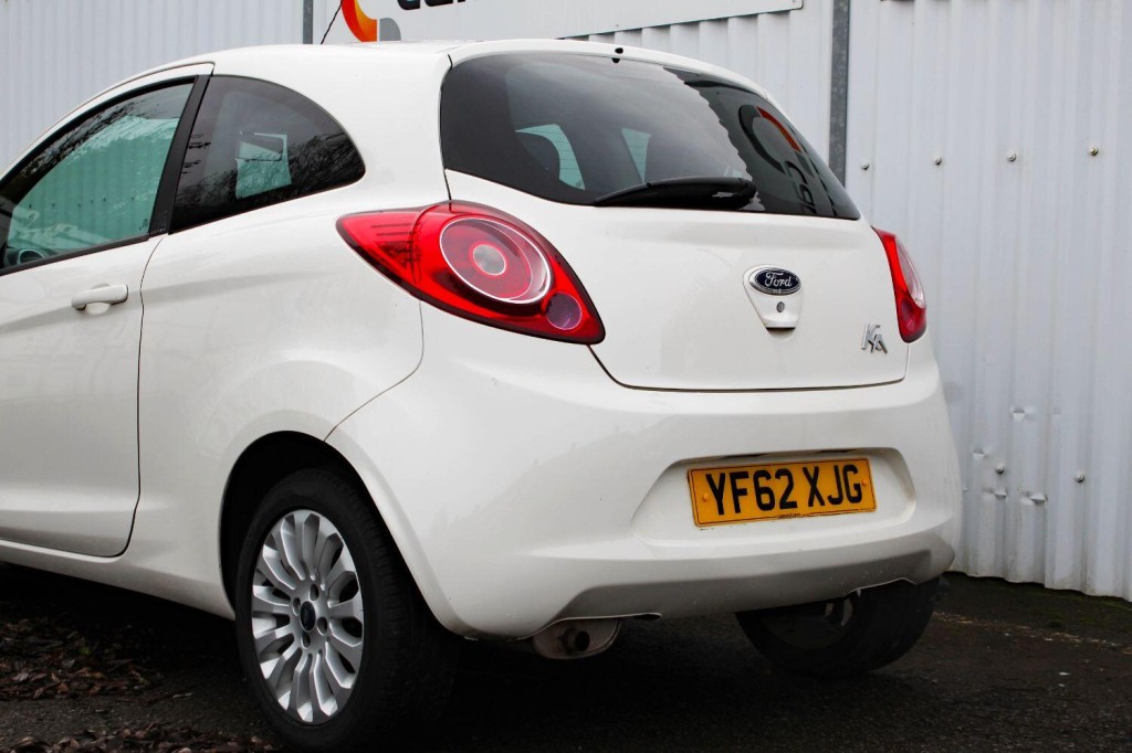 FORD KA