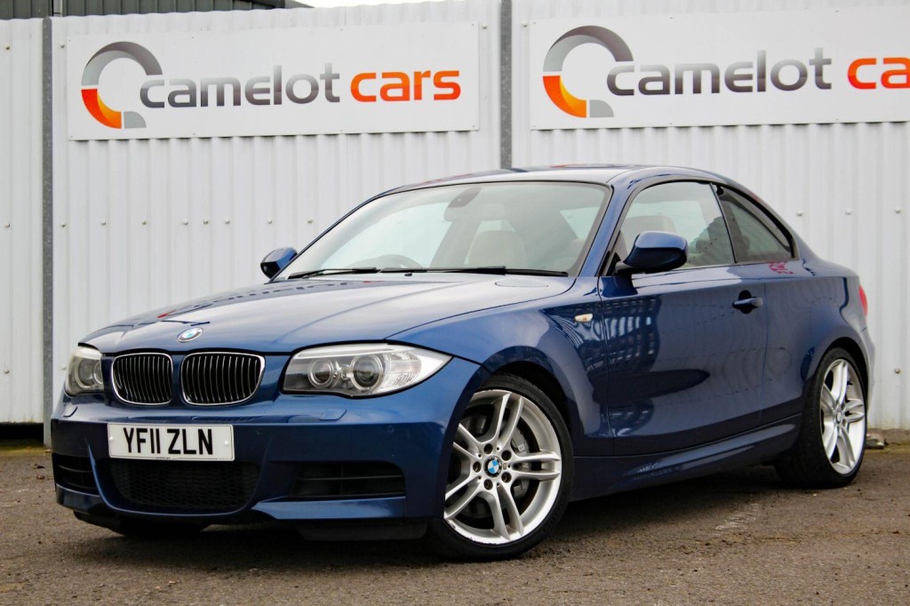 BMW 1 SERIES