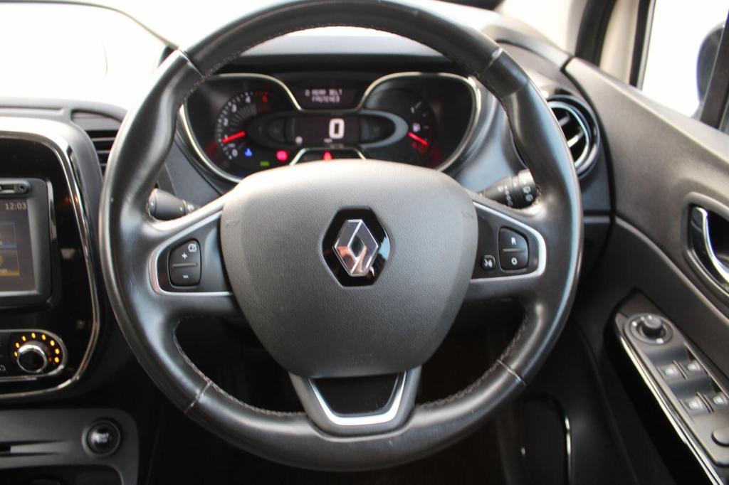 RENAULT CAPTUR
