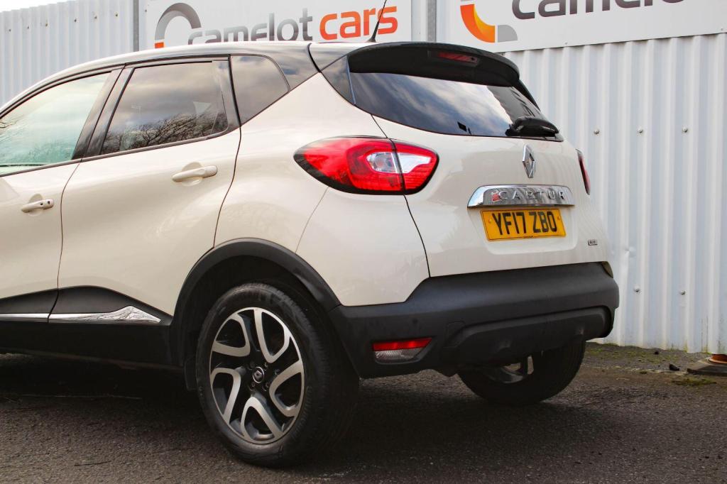 RENAULT CAPTUR